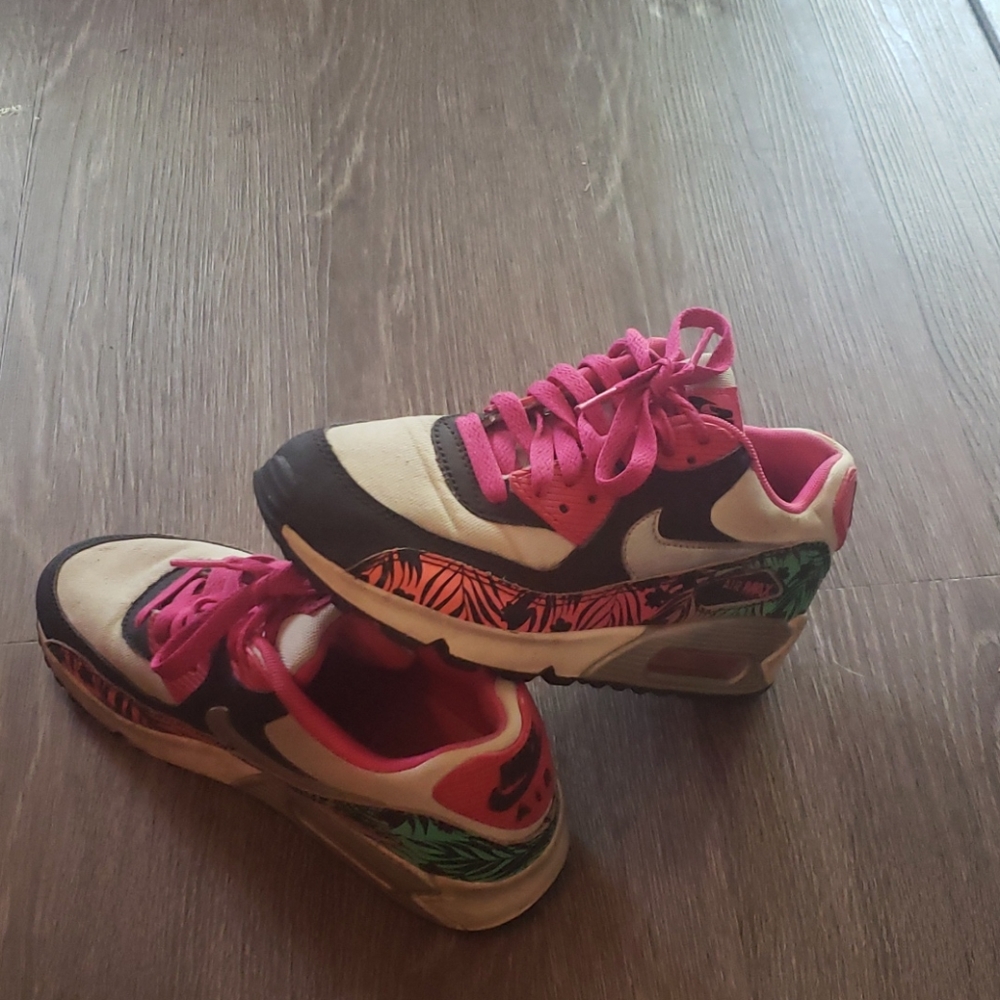 Nike air max sneakers